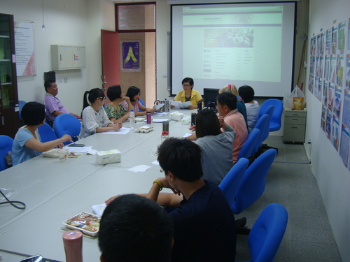 新生座談情況(另開新視窗/jpg檔)圖片