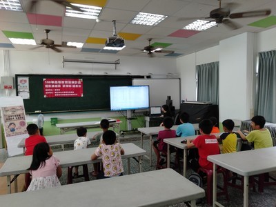 客家師傅的介紹與講解(另開新視窗/jpg檔)圖片