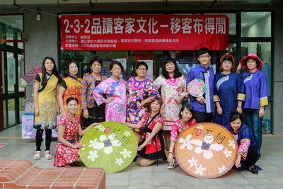 走秀表演(另開新視窗/jpg檔)圖片