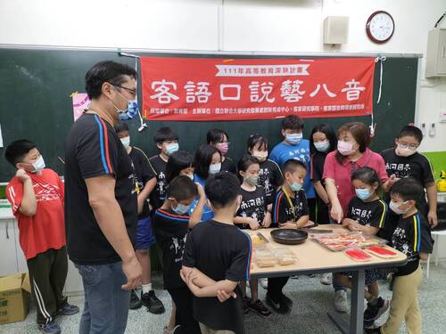 從北河附近的伯公廟打新丁粄活動說起信仰與粄食文化的關聯(另開新視窗/jpg檔)圖片