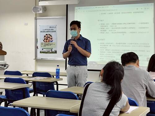 介紹傅柏維老師(另開新視窗/jpg檔)圖片