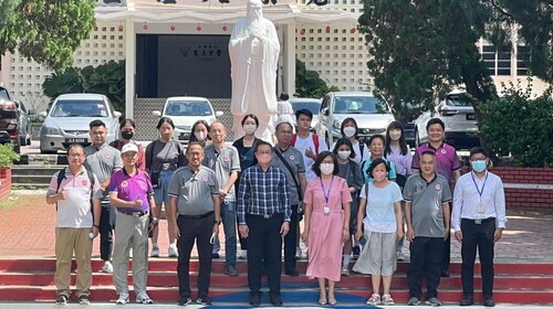 拜訪馬來西亞柔佛州新山寬柔中學(另開新視窗/jpg檔)圖片