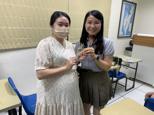 互動遊戲最優秀講師贈獎(另開新視窗/jpg檔)圖片